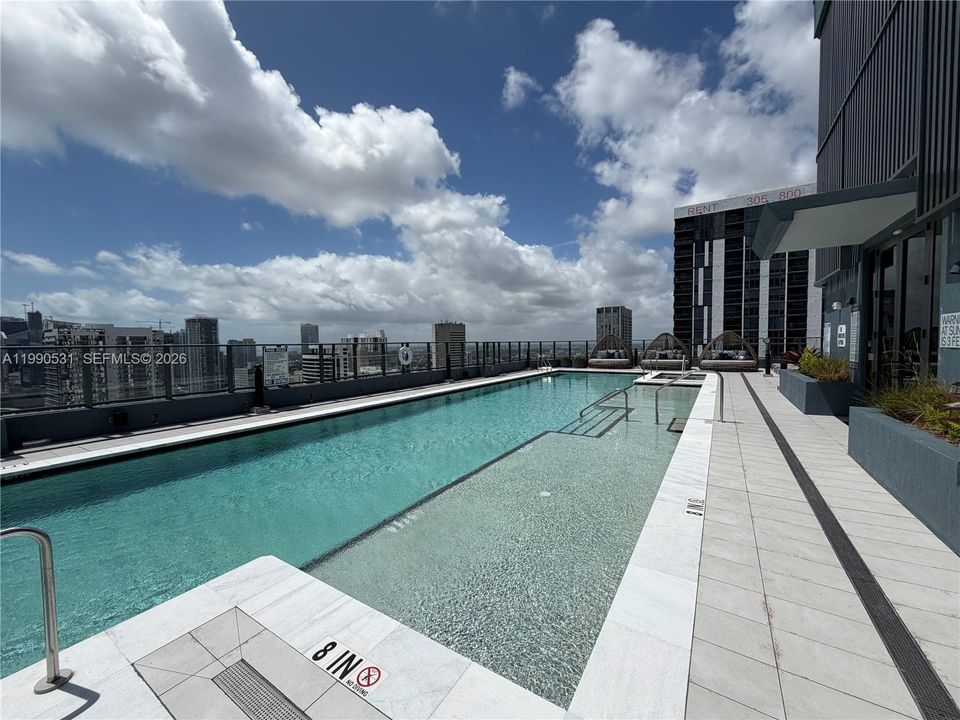 Active With Contract: $598,900 (1 beds, 2 baths, 0 Square Feet)