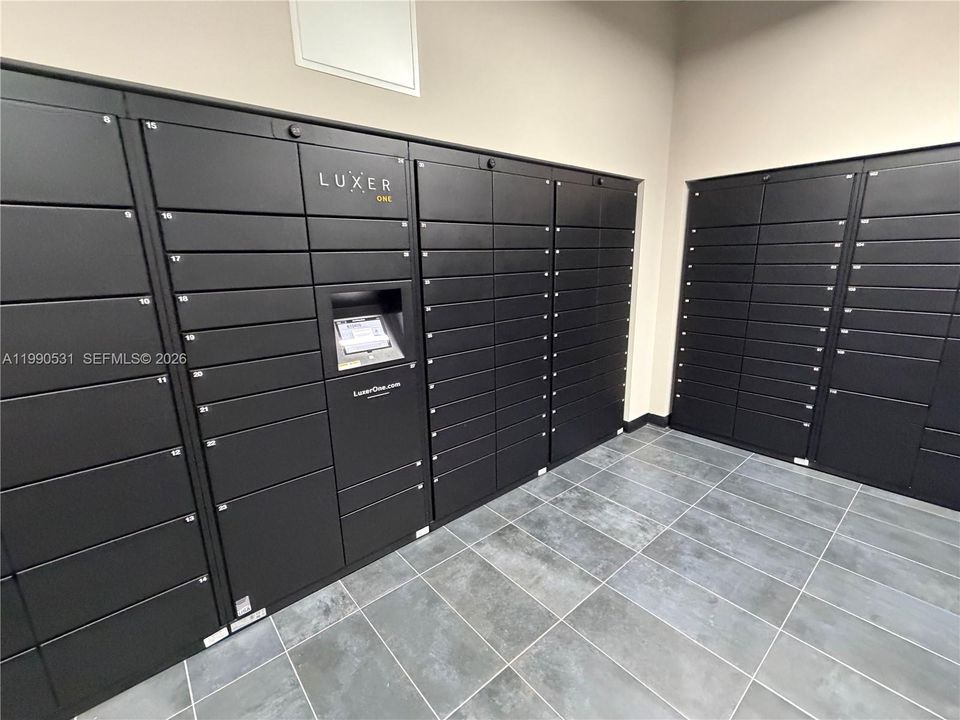 Active With Contract: $598,900 (1 beds, 2 baths, 0 Square Feet)