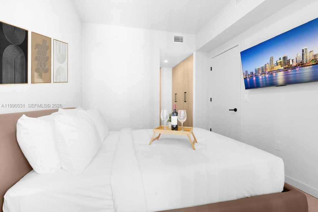 Active With Contract: $598,900 (1 beds, 2 baths, 0 Square Feet)