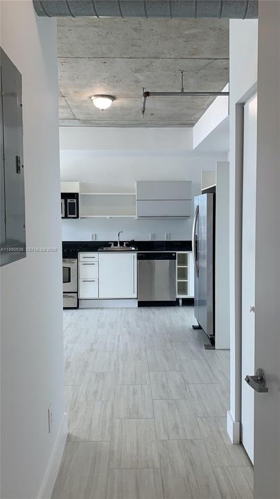 Recientemente alquilado: $2,595 (1 camas, 1 baños, 638 Pies cuadrados)
