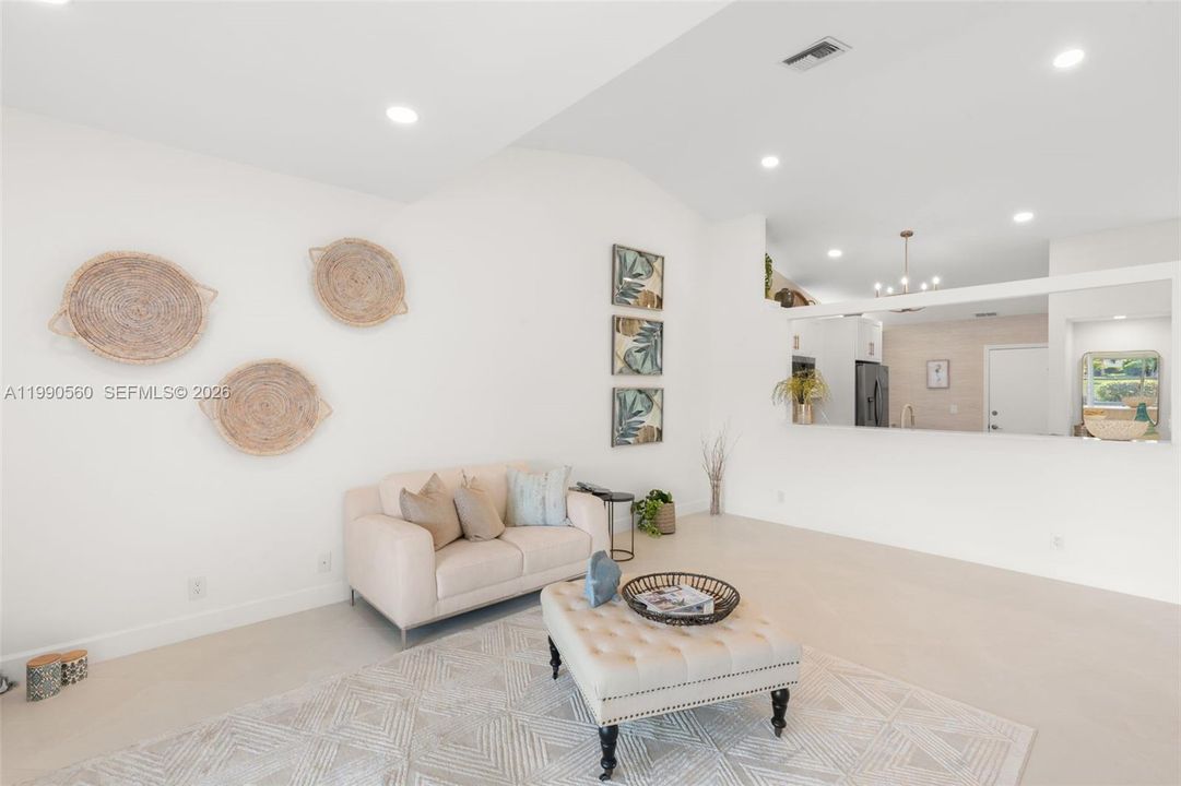 For Rent: $3,500 (3 beds, 2 baths, 1463 Square Feet)