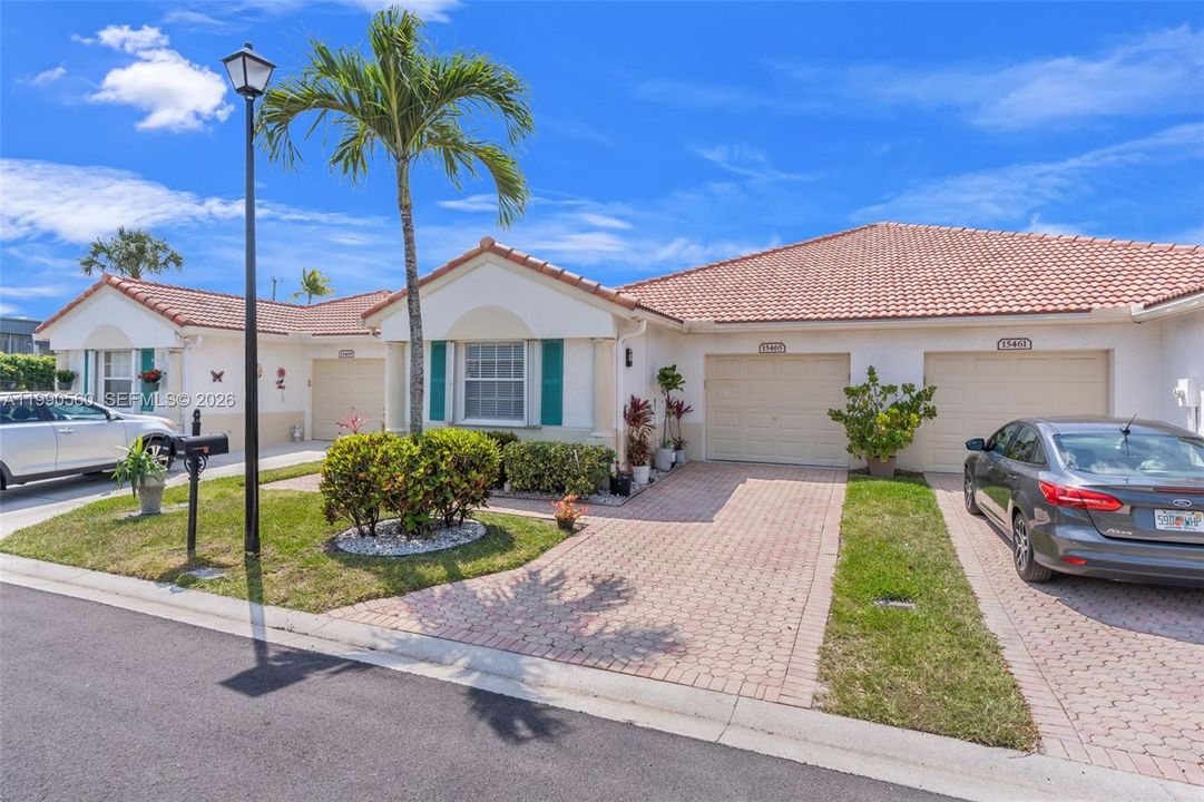 For Rent: $3,500 (3 beds, 2 baths, 1463 Square Feet)