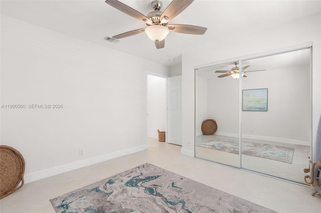 For Rent: $3,500 (3 beds, 2 baths, 1463 Square Feet)