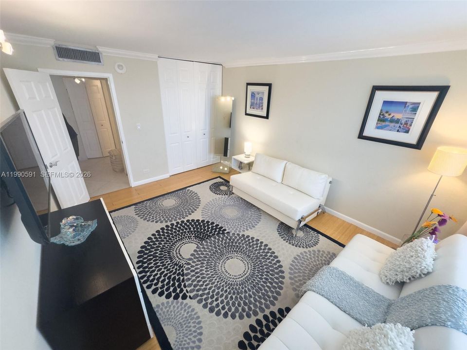 Active With Contract: $465,000 (2 beds, 2 baths, 1488 Square Feet)