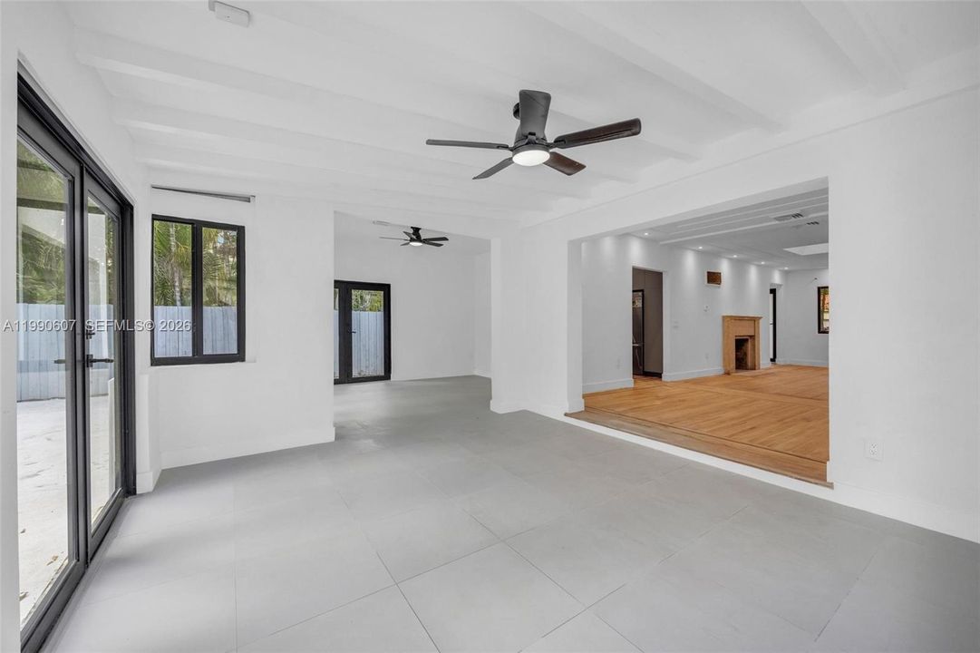 En Venta: $1,599,999 (3 camas, 3 baños, 1716 Pies cuadrados)