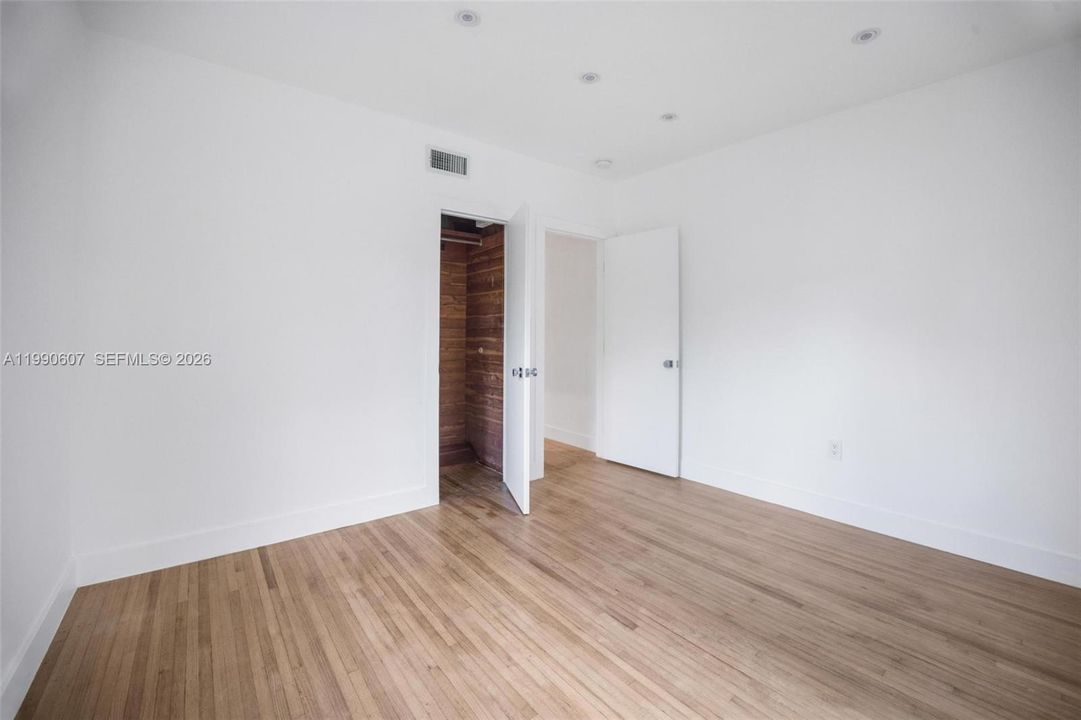 En Venta: $1,599,999 (3 camas, 3 baños, 1716 Pies cuadrados)