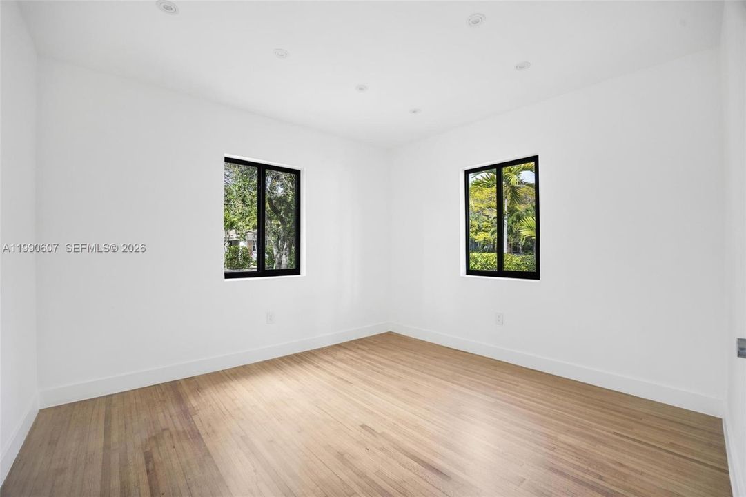 En Venta: $1,599,999 (3 camas, 3 baños, 1716 Pies cuadrados)