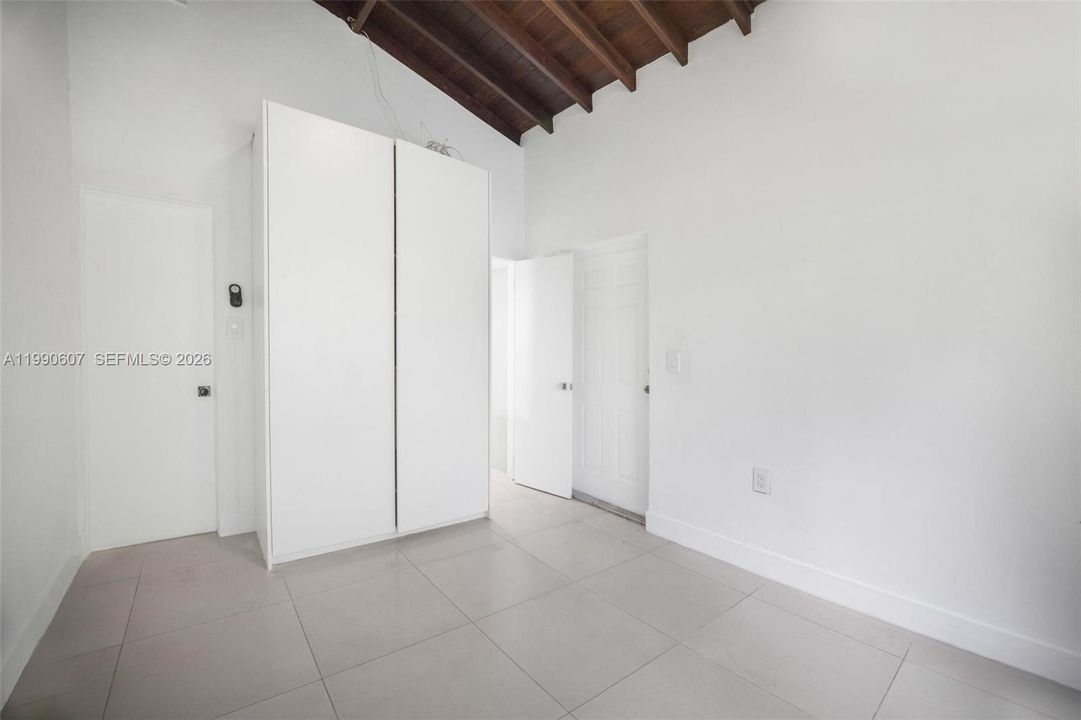 En Venta: $1,599,999 (3 camas, 3 baños, 1716 Pies cuadrados)