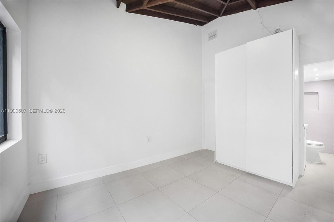 En Venta: $1,599,999 (3 camas, 3 baños, 1716 Pies cuadrados)