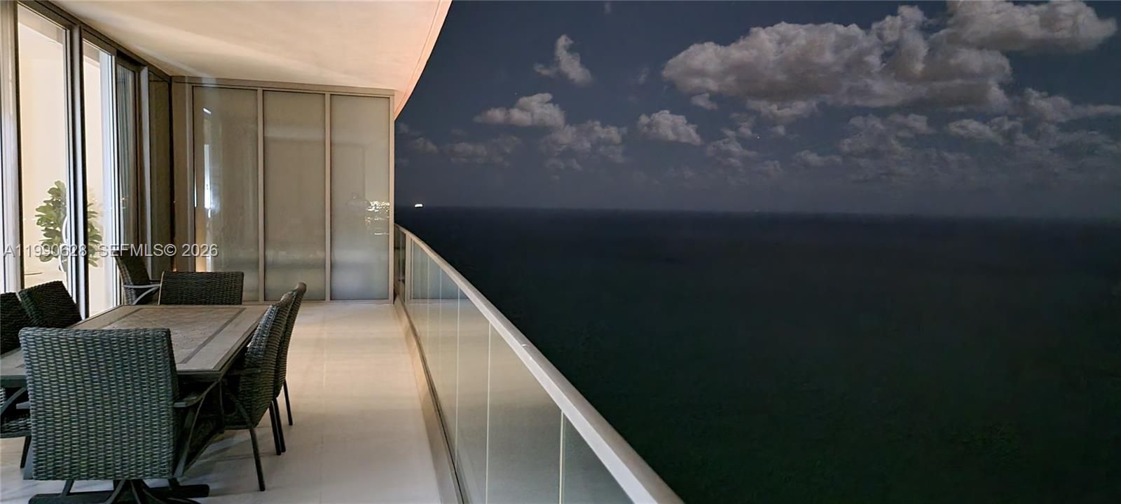En Venta: $4,050,000 (3 camas, 3 baños, 2271 Pies cuadrados)