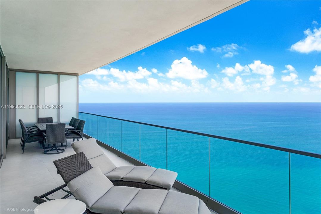 En Venta: $4,050,000 (3 camas, 3 baños, 2271 Pies cuadrados)