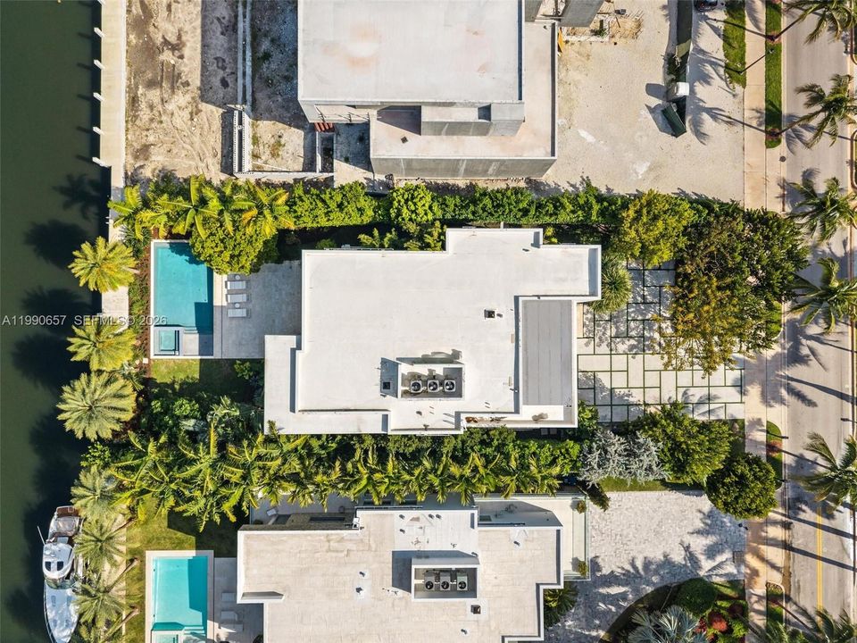 For Sale: $15,750,000 (7 beds, 7 baths, 5713 Square Feet)