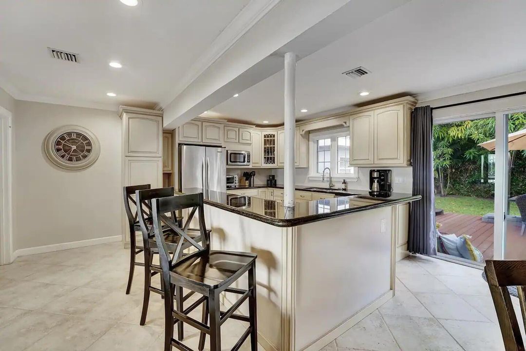 Kitchen 2