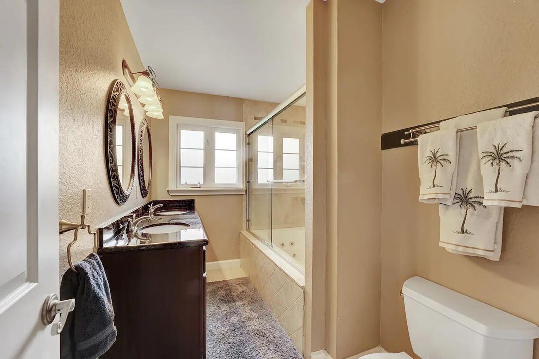 Tub Combination