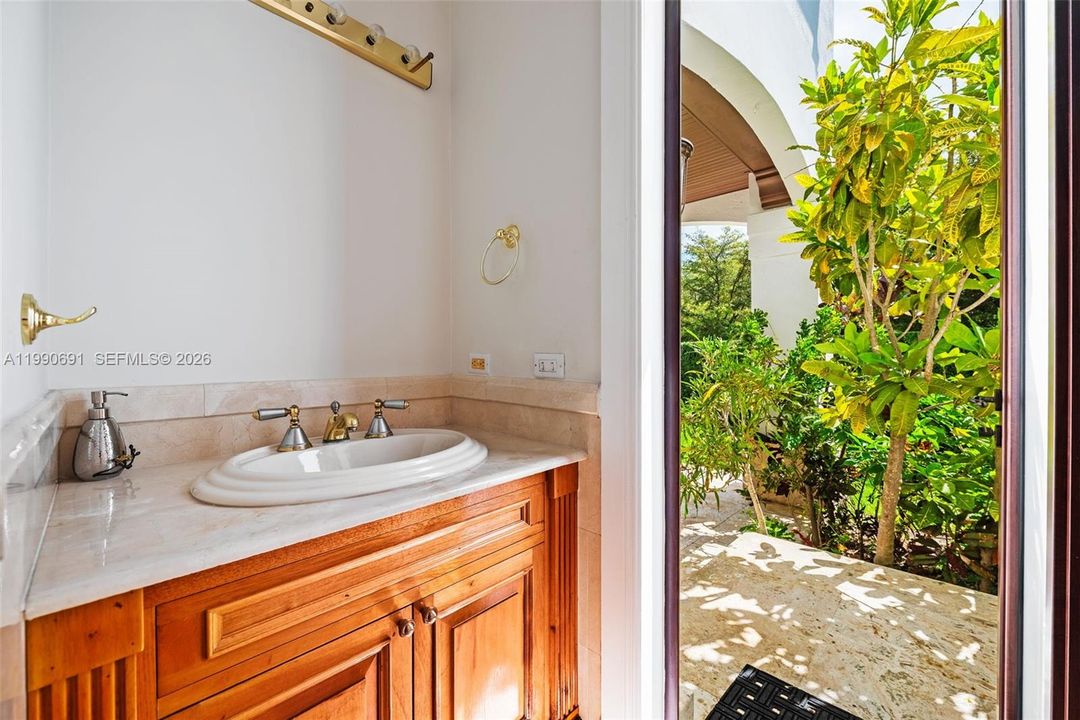 En Venta: $17,500,000 (7 camas, 8 baños, 11190 Pies cuadrados)