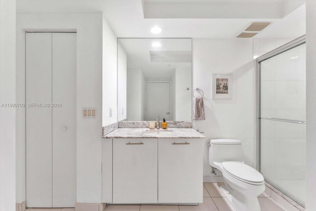 На продажу: $630,000 (2 спален, 2 ванн, 1197 Квадратных фут)