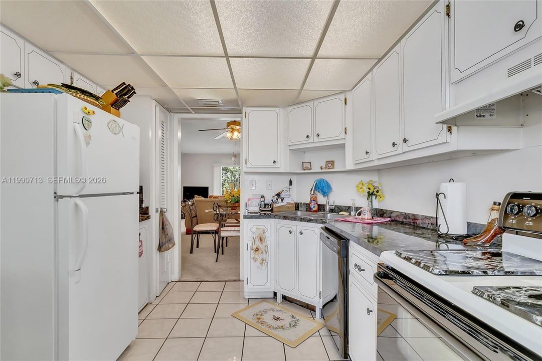 En Venta: $160,000 (2 camas, 2 baños, 1124 Pies cuadrados)
