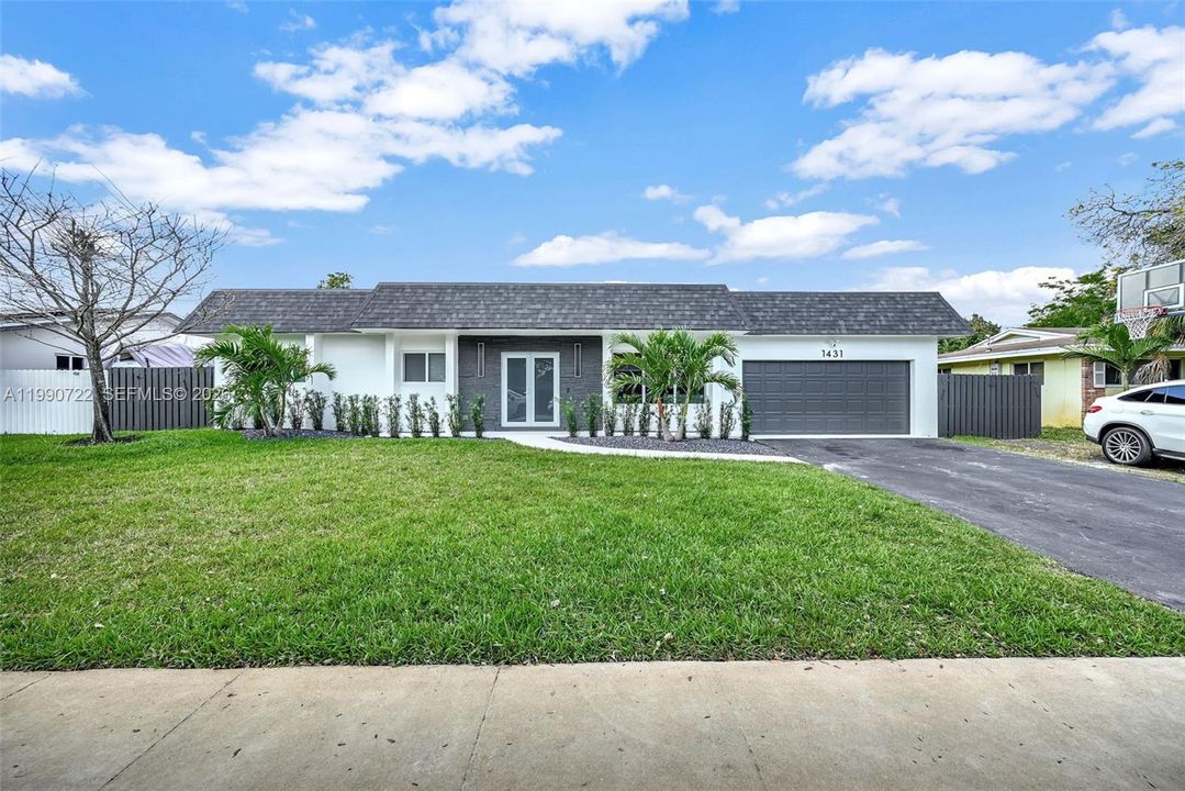 Activo con contrato: $720,000 (4 camas, 2 baños, 1820 Pies cuadrados)