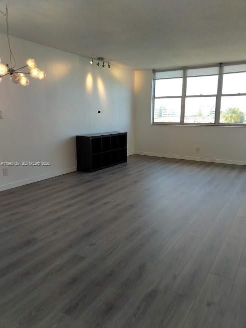 На продажу: $221,000 (1 спален, 1 ванн, 699 Квадратных фут)