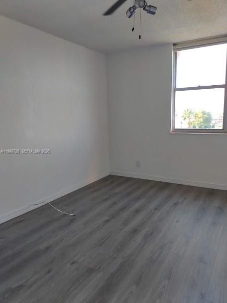 На продажу: $221,000 (1 спален, 1 ванн, 699 Квадратных фут)