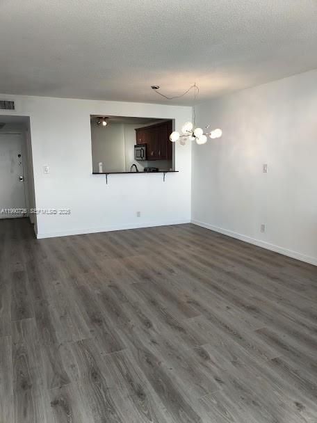 На продажу: $221,000 (1 спален, 1 ванн, 699 Квадратных фут)