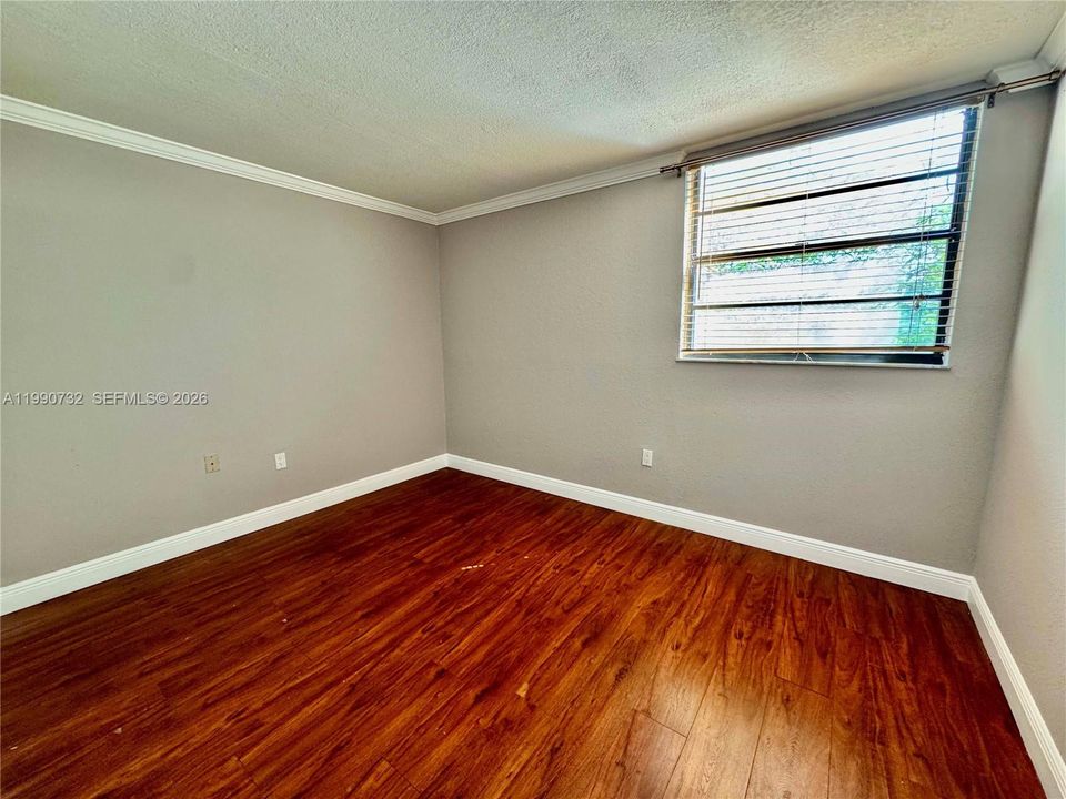 На продажу: $275,000 (2 спален, 2 ванн, 982 Квадратных фут)