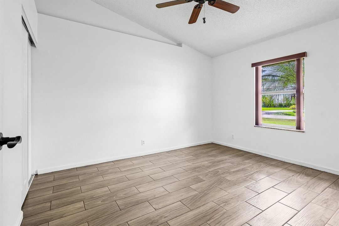 018-1751760thLaneNorth-TheAcreage-FL-334