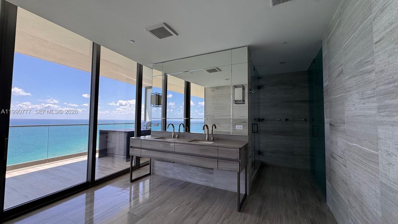 En Venta: $5,895,000 (4 camas, 5 baños, 3206 Pies cuadrados)
