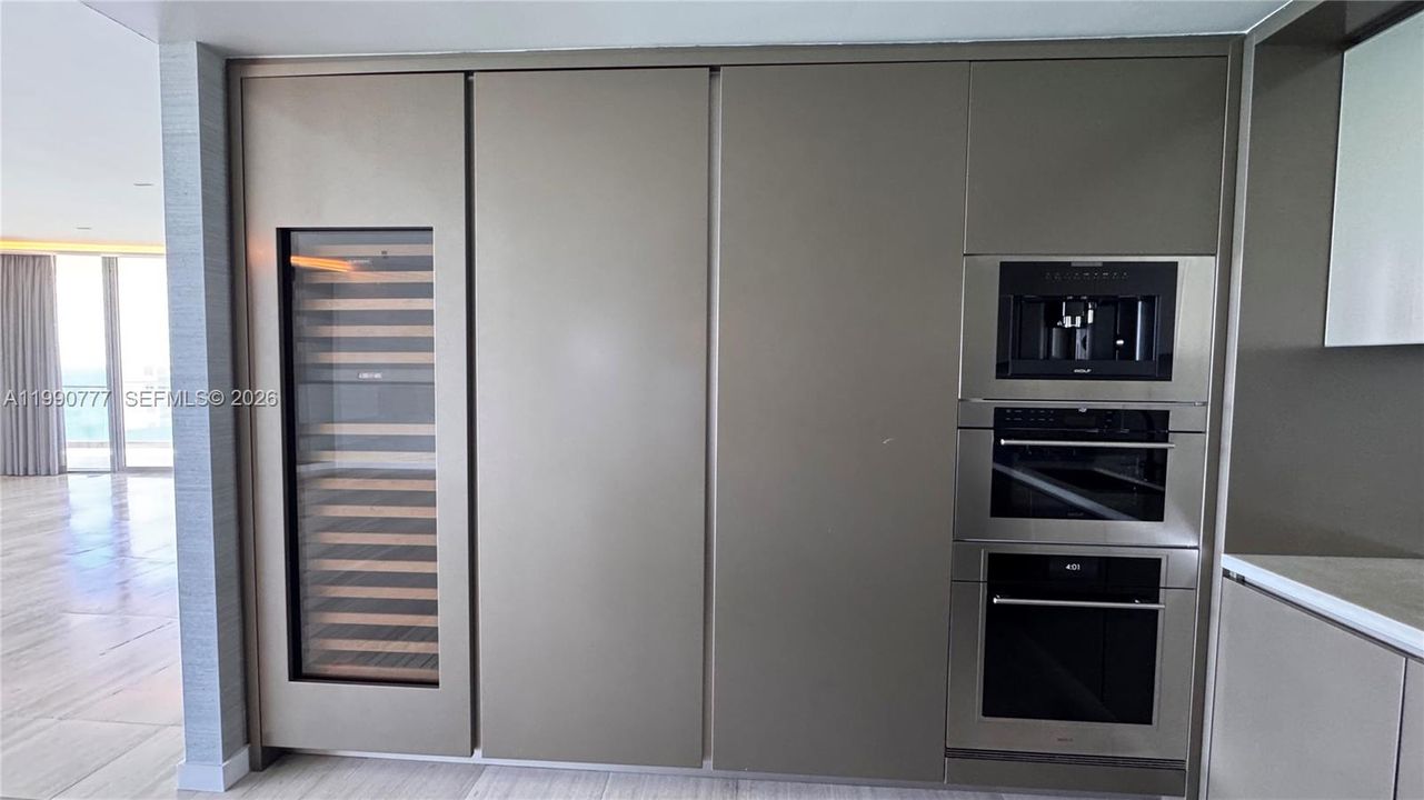 En Venta: $5,895,000 (4 camas, 5 baños, 3206 Pies cuadrados)