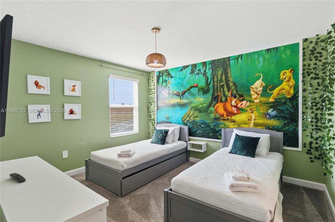 For Sale: $830,000 (7 beds, 5 baths, 0 Square Feet)