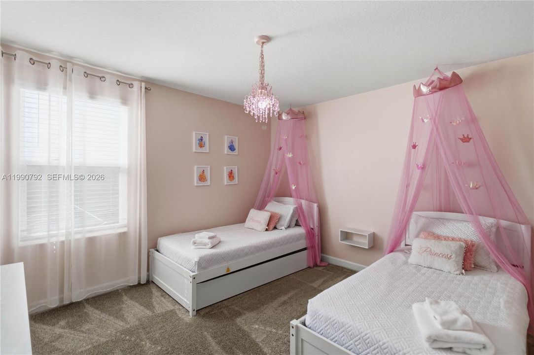 For Sale: $830,000 (7 beds, 5 baths, 0 Square Feet)