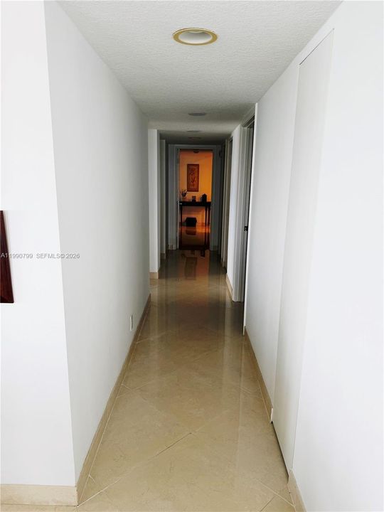 В аренду: $10,000 (3 спален, 2 ванн, 2450 Квадратных фут)