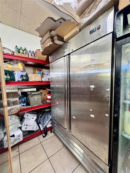 На продажу: $31,000 (0 спален, 0 ванн, 0 Квадратных фут)