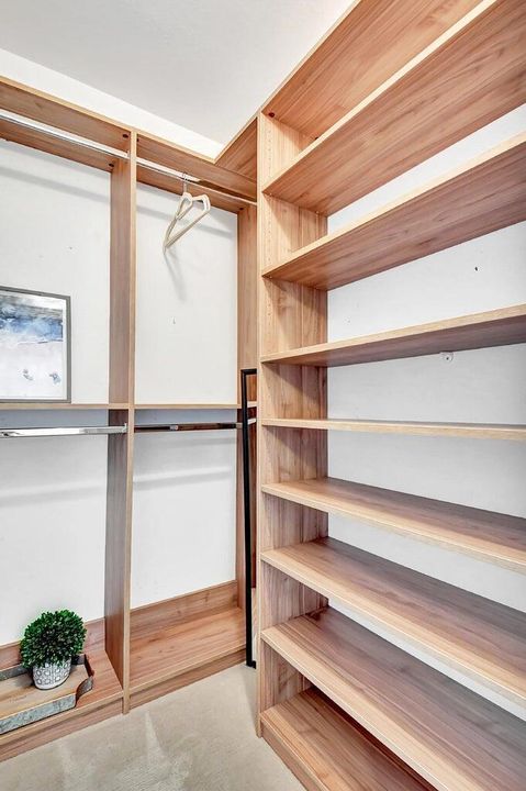 Custom Closets