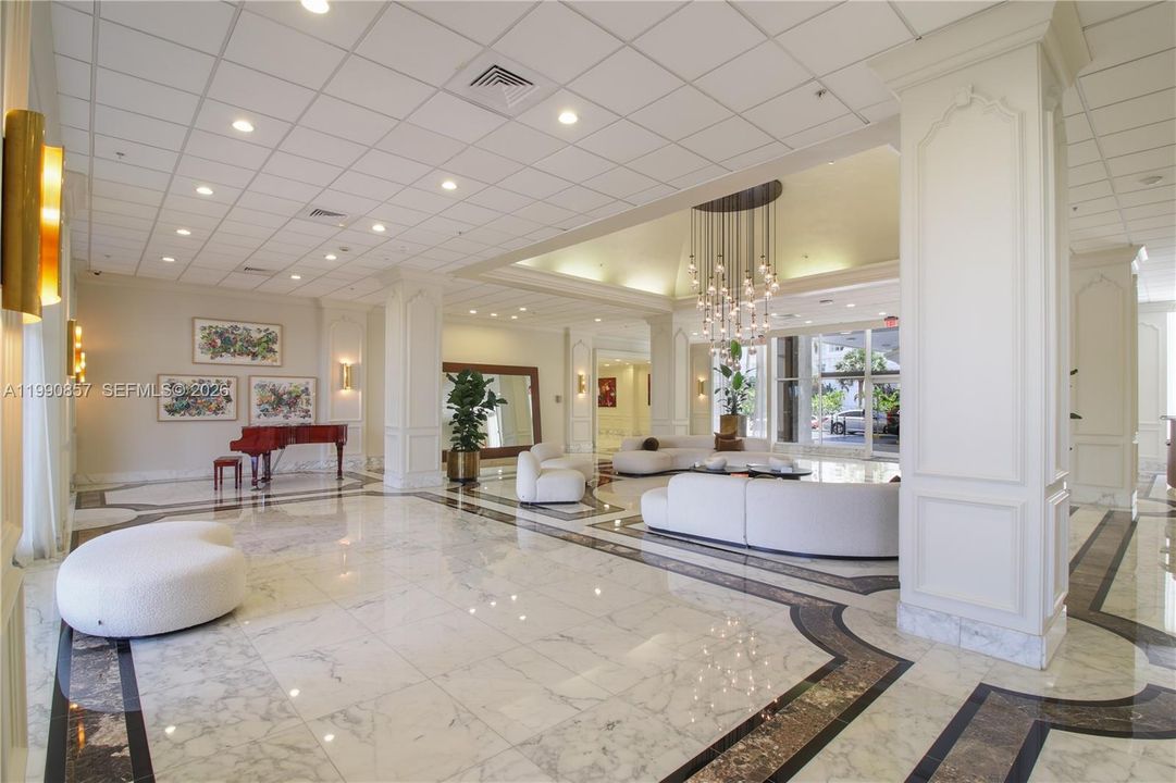 For Sale: $2,100,000 (3 beds, 3 baths, 2120 Square Feet)