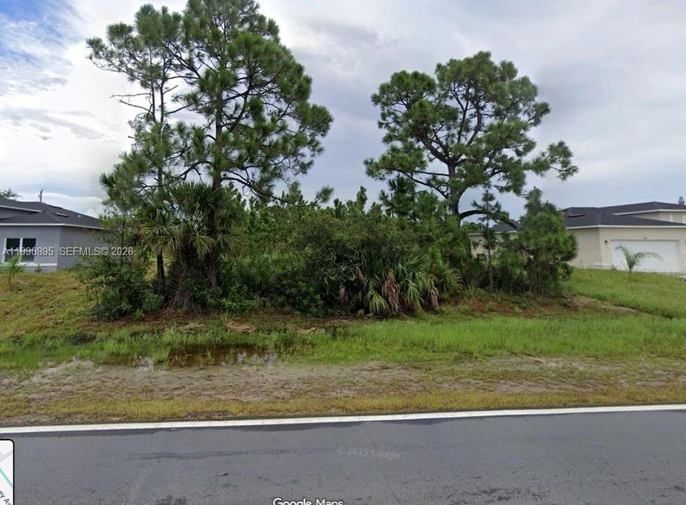Activo con contrato: $45,000 (0.23 acres)