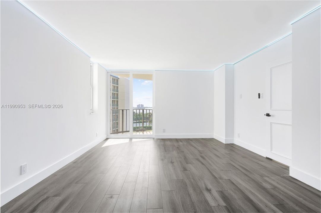 En Venta: $559,000 (2 camas, 2 baños, 1181 Pies cuadrados)