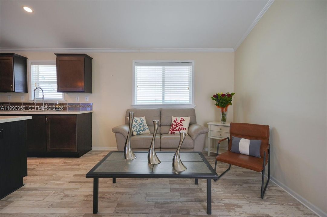 En Venta: $459,999 (2 camas, 1 baños, 768 Pies cuadrados)