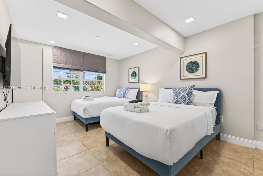 En Venta: $1,370,000 (4 camas, 2 baños, 1512 Pies cuadrados)