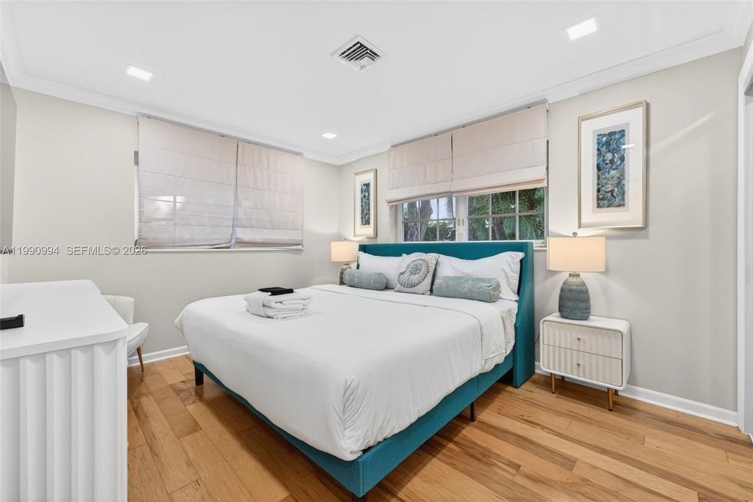 En Venta: $1,370,000 (4 camas, 2 baños, 1512 Pies cuadrados)