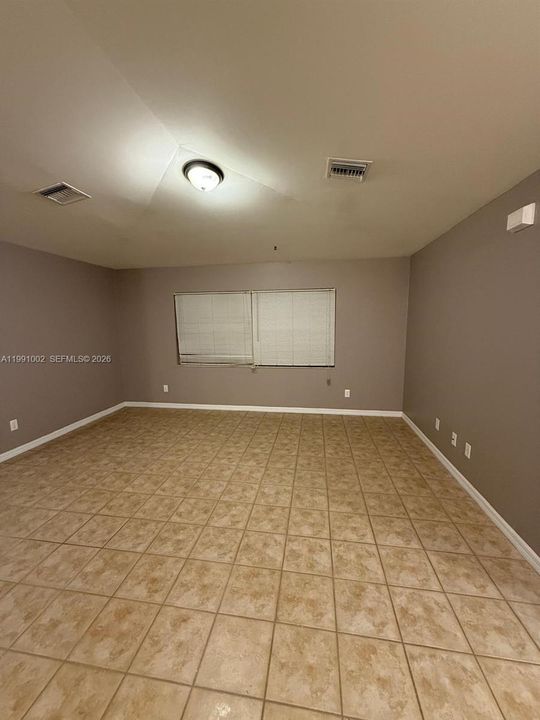 En Renta: $1,595 (3 camas, 2 baños, 0 Pies cuadrados)