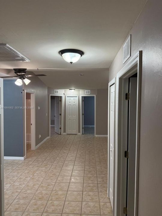 En Renta: $1,595 (3 camas, 2 baños, 0 Pies cuadrados)