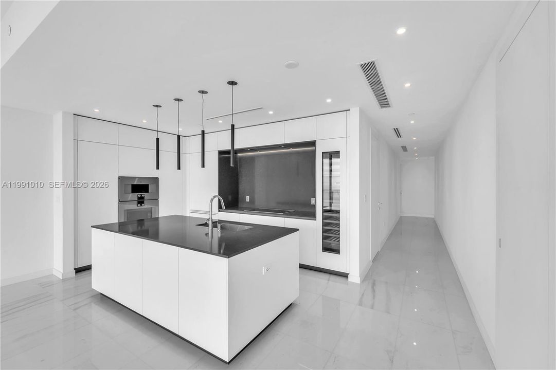 В аренду: $18,000 (3 спален, 3 ванн, 2220 Квадратных фут)