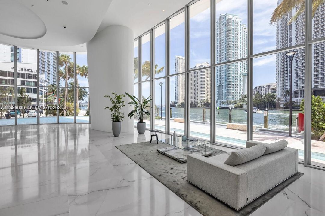 В аренду: $18,000 (3 спален, 3 ванн, 2220 Квадратных фут)