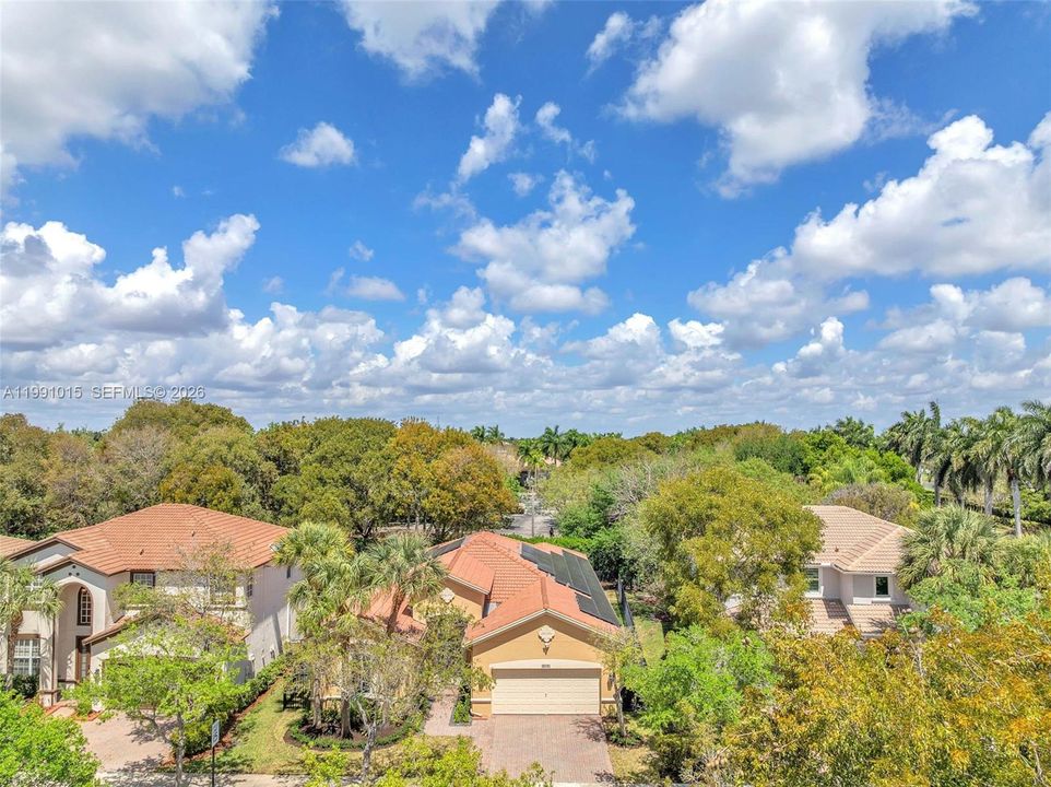 Recently Rented: $6,000 (4 beds, 3 baths, 2474 Square Feet)