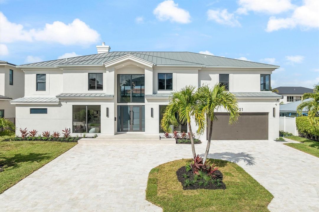 03-3721 NE 30th Ave LHP, FL-907