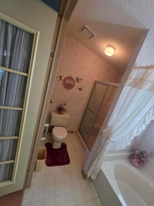 20260326_1Master bathroom40406