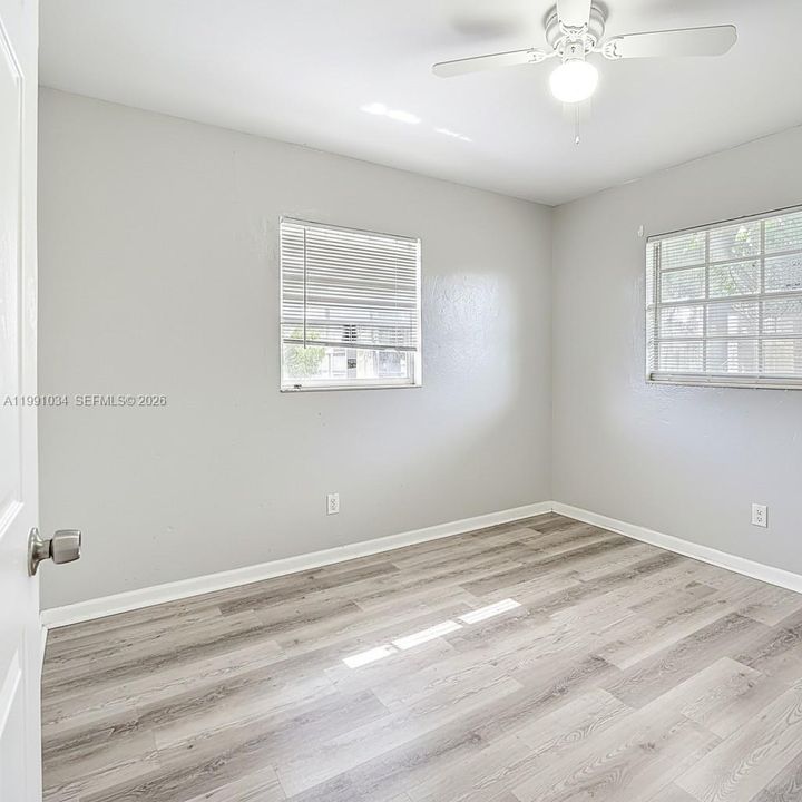 En Venta: $340,000 (0 camas, 0 baños, 2096 Pies cuadrados)