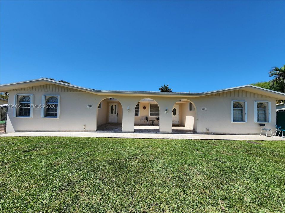 На продажу: $975,999 (0 спален, 0 ванн, 2638 Квадратных фут)