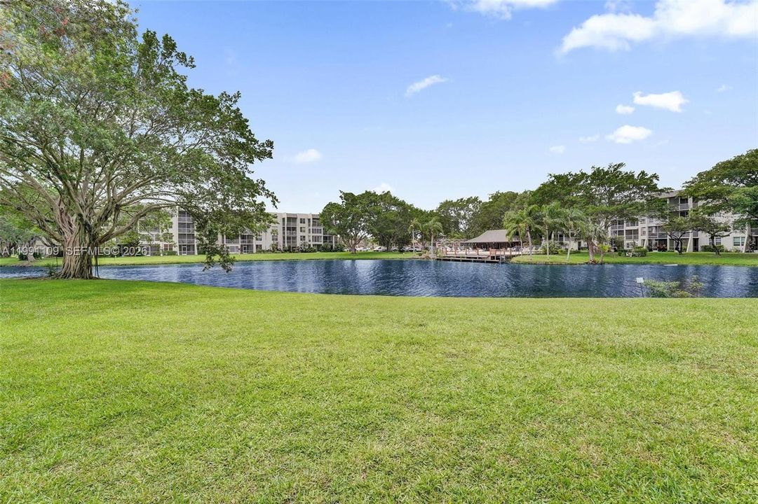 Activo con contrato: $264,900 (3 camas, 2 baños, 1260 Pies cuadrados)